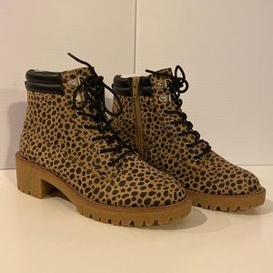 Leopard boots size 6